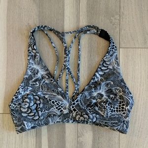 Lululemon Free To Be Wild sports bra